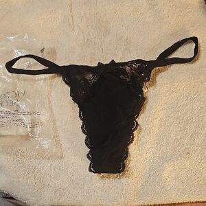 Victoria's Secret Elegant Black Lace String Panty